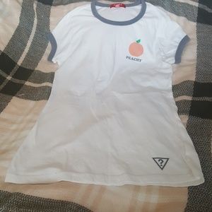 Peachy T-shirt